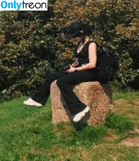 Yogscast Bouphe nude photo #0089 (bouphe / bouphemagic)