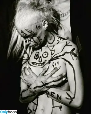 Yolandi Visser / Yo-landi Vi$$er / zefside.represent nude photo #0087