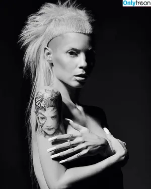 Yolandi Visser / Yo-landi Vi$$er / zefside.represent nude photo #0091