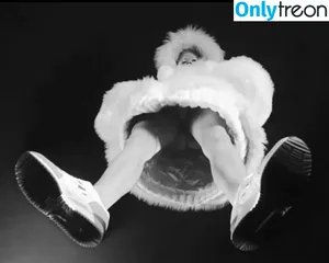 Yolandi Visser / Yo-landi Vi$$er / zefside.represent nude photo #0092