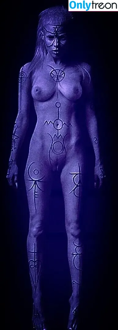 Yolandi Visser nude photo #0080 (Yo-landi Vi$$er / zefside.represent)