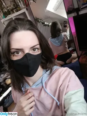 yona.mlem / ypol.eban.7 nude photo #0196