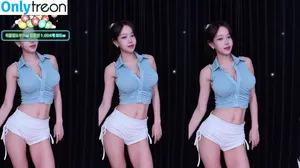 Yoon Chae Ah / Zzzn112 / chaea_han nude photo #0055
