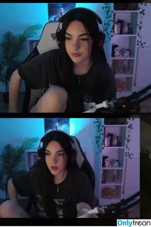 Yoona French Streamer / yoona_megami nude photo #0002