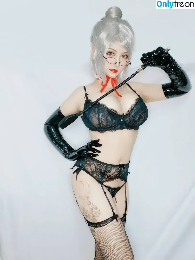 Yorkie nude photo #0107 (Yorkie_w / yorkie_www / youryorkie)