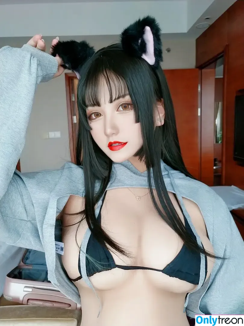 Yorkie nude photo #0208 (Yorkie_w / yorkie_www / youryorkie)