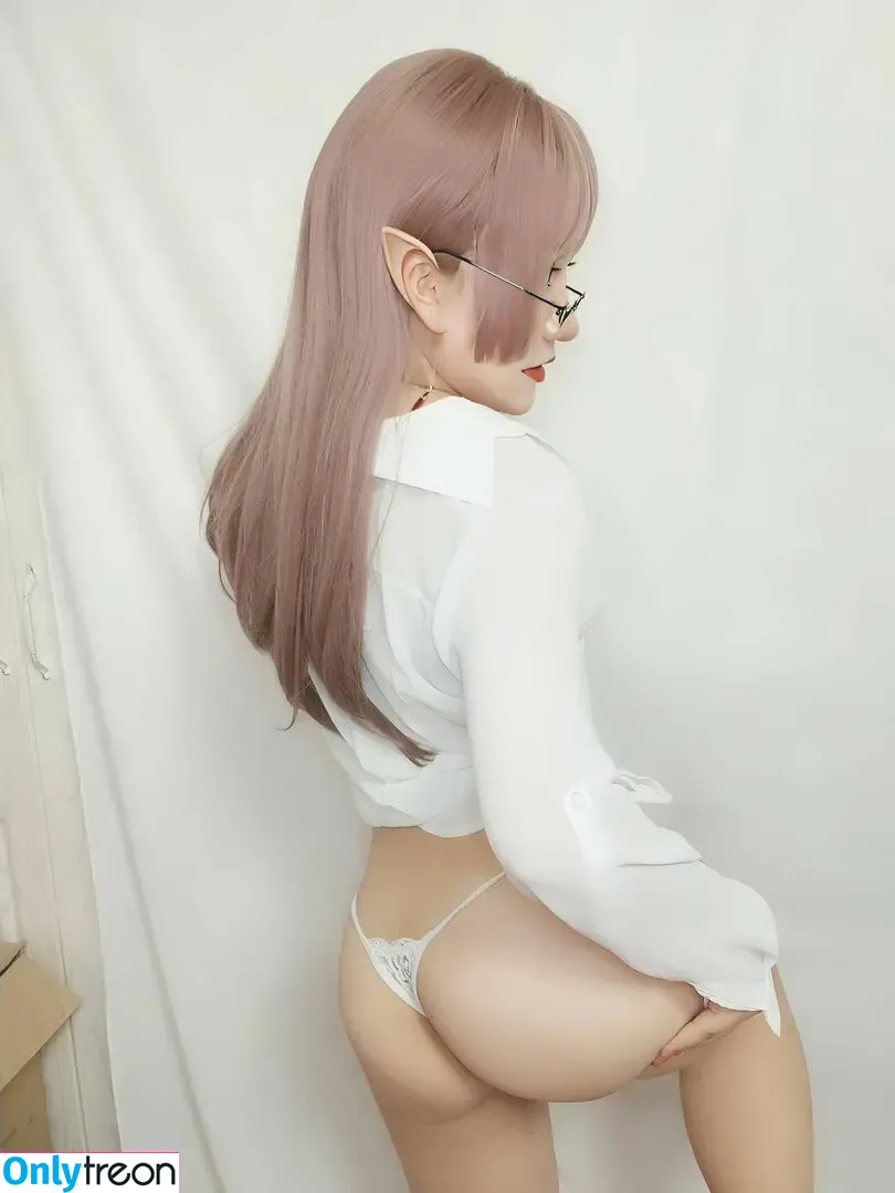 Yorkie nude photo #0226 (Yorkie_w / yorkie_www / youryorkie)