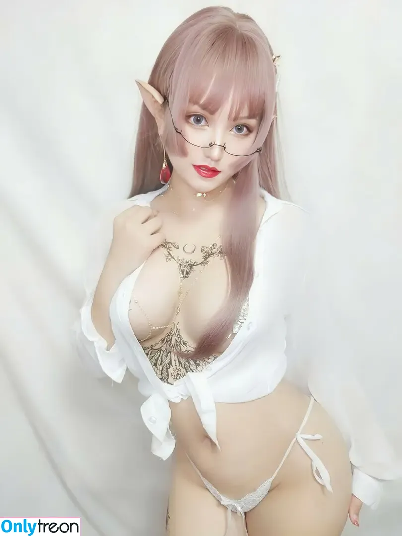 Yorkie nude photo #0237 (Yorkie_w / yorkie_www / youryorkie)