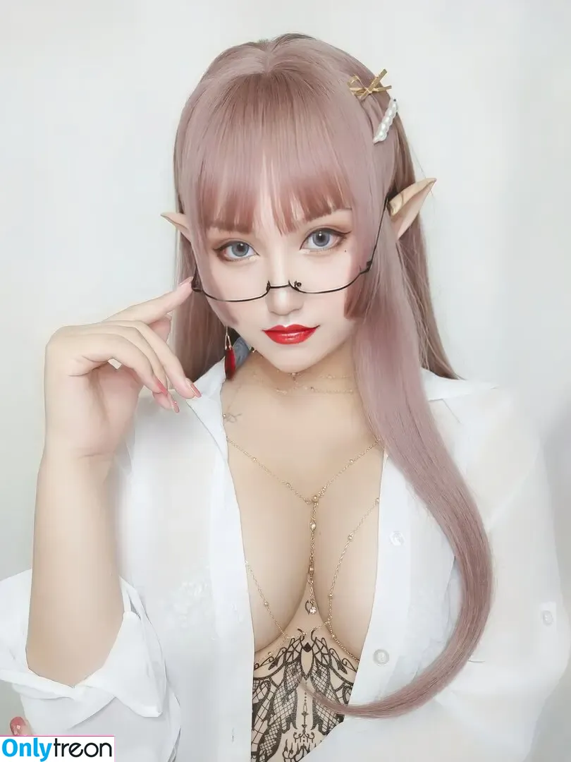 Yorkie nude photo #0249 (Yorkie_w / yorkie_www / youryorkie)