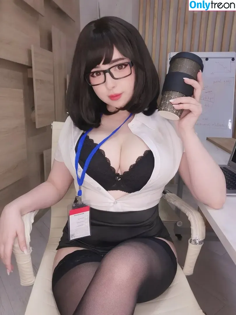 Yoshinobi nude photo #0251 (yoshinobi_cosplay)