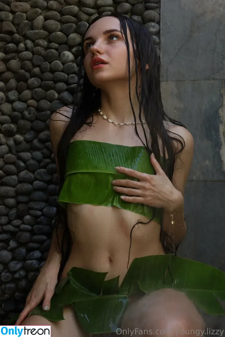 youngy.lizzy nude photo #0283 (Lizzy Youngy / lizz_youngy)