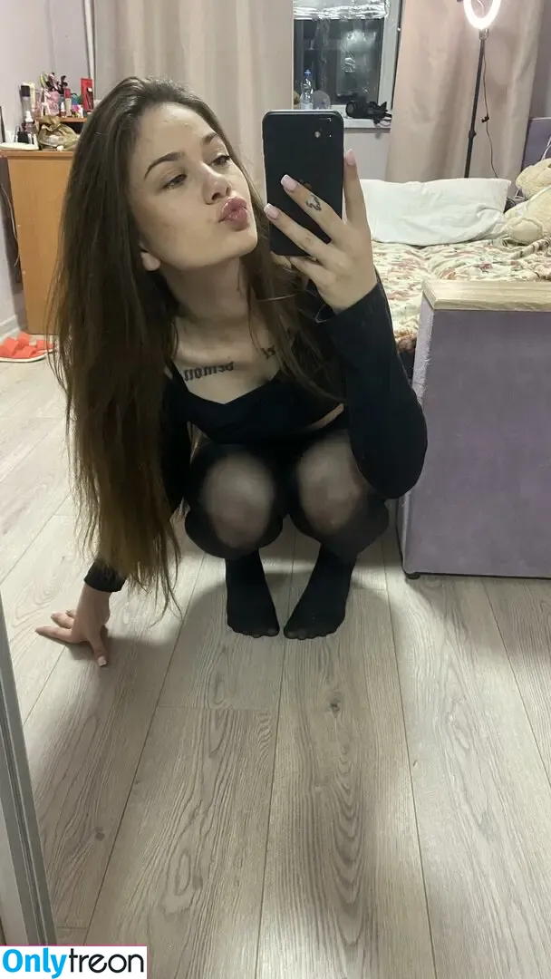 your_bordeaux nude photo #0002 (yourbordeauxvacation)