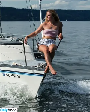 Your Bush Queen / sailingqueen nude photo #0009