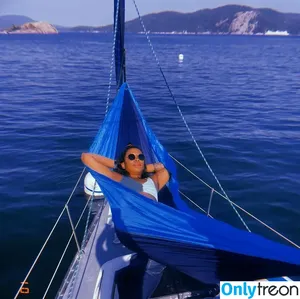 Your Bush Queen / sailingqueen nude photo #0040