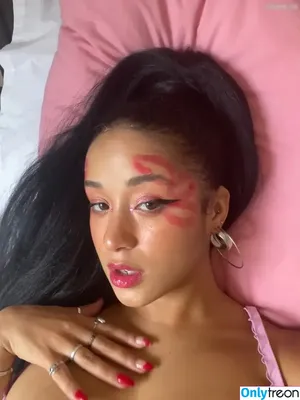 YourAfroBitch / Meleessa / melissabarreram / thatafrobitch nude photo #0031