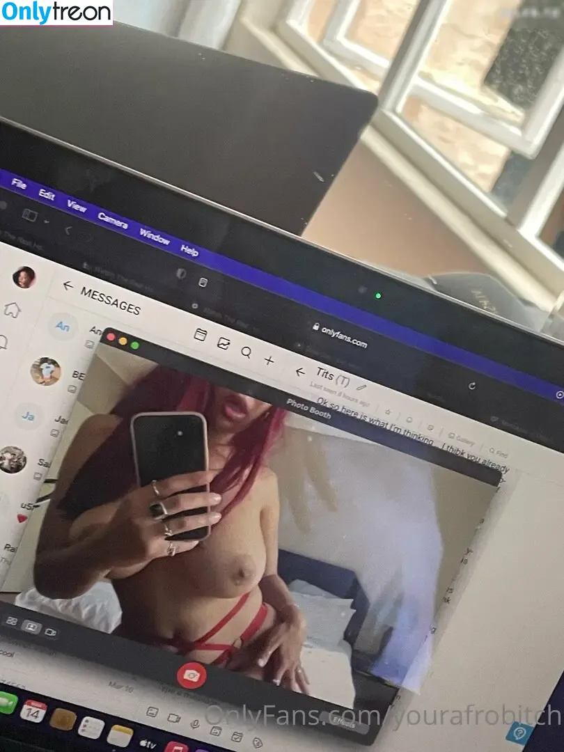 YourAfroBitch nude photo #0409 (Meleessa / melissabarreram / thatafrobitch)
