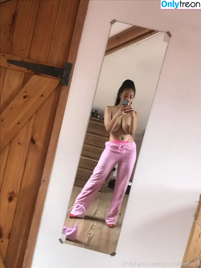 YourAfroBitch nude photo #0455 (Meleessa / melissabarreram / thatafrobitch)