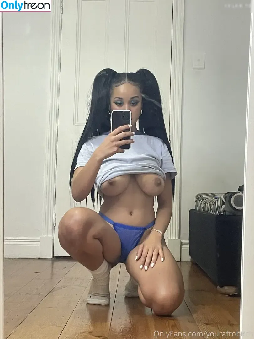 YourAfroBitch nude photo #0671 (Meleessa / melissabarreram / thatafrobitch)
