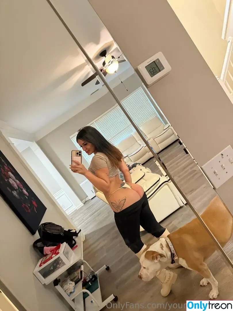 yourcocoqueen nude photo #0123 (yourcocoqueenofficial)