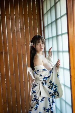 YourDrug66 / yourdrug66babe / 六味帝皇酱 / 幼稚园随拍 nude photo #0192