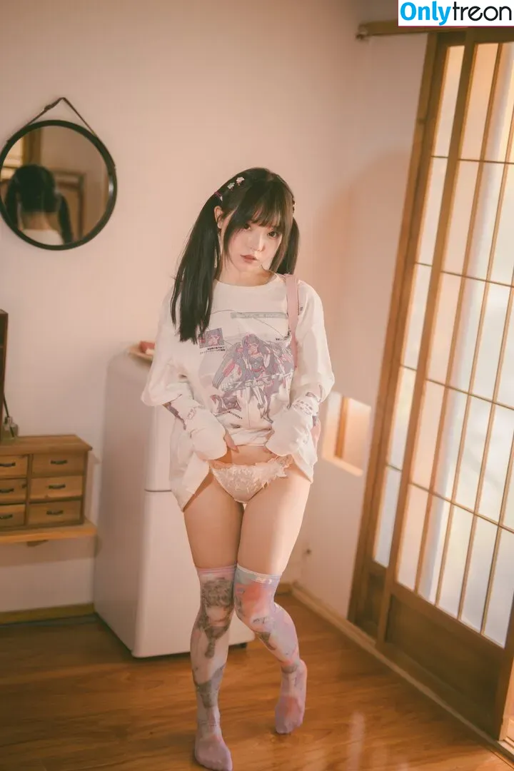 YourDrug66 nude photo #0121 (yourdrug66babe / 六味帝皇酱 / 幼稚园随拍)