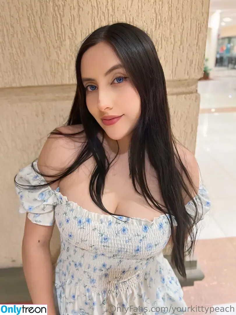yourkittypeach nude photo #0084 (yourkittypeach)