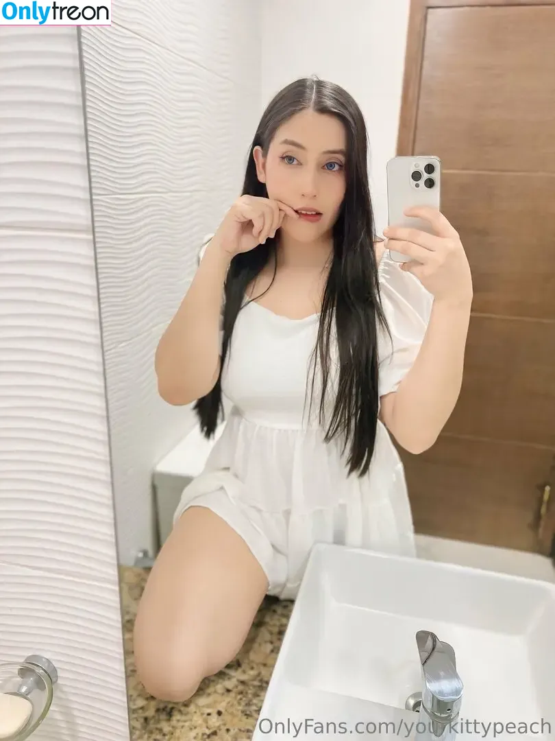 yourkittypeach nude photo #0094 (yourkittypeach)