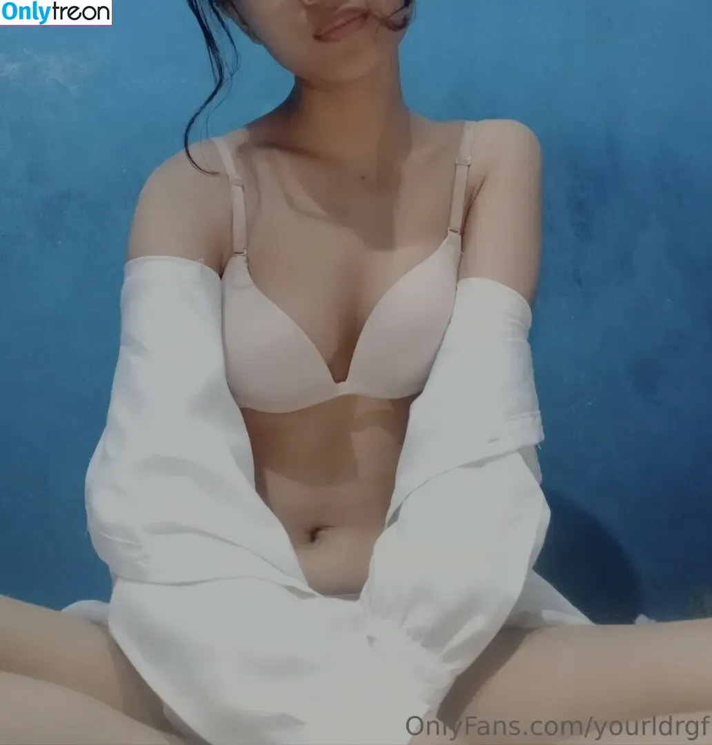 Yourldrgf nude photo #0001 (yourrage)