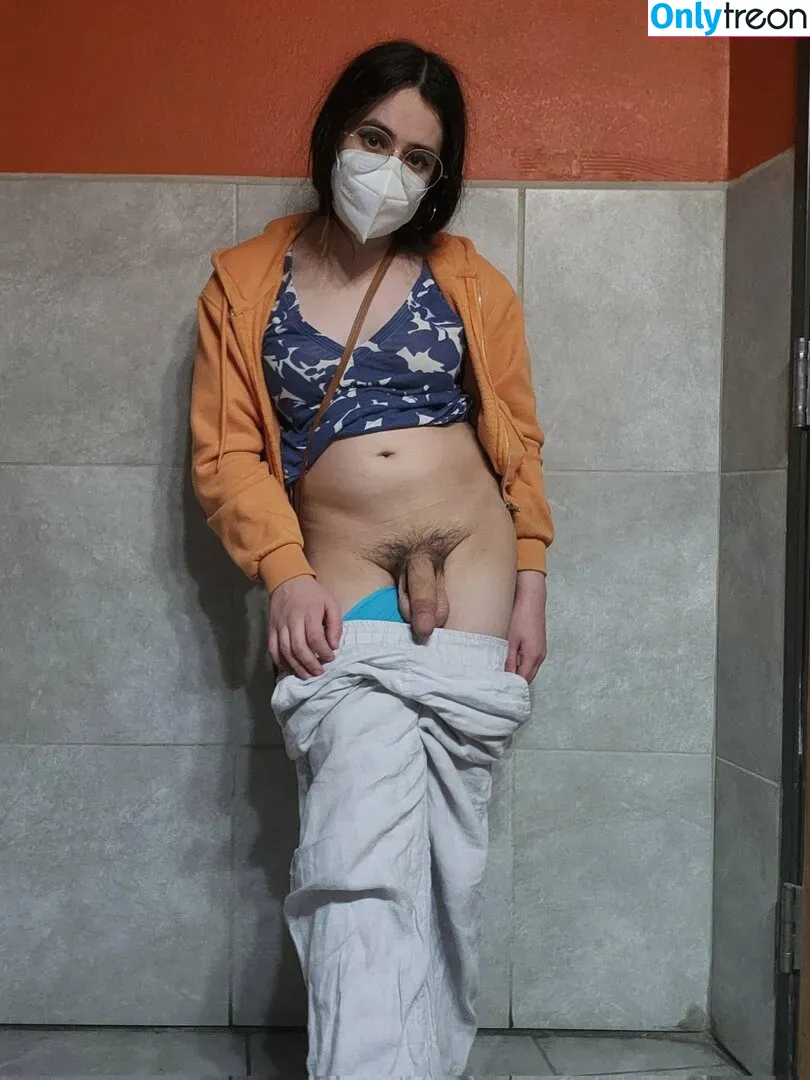 yourlocalfuta nude photo #0103 (yourlocalfuta)