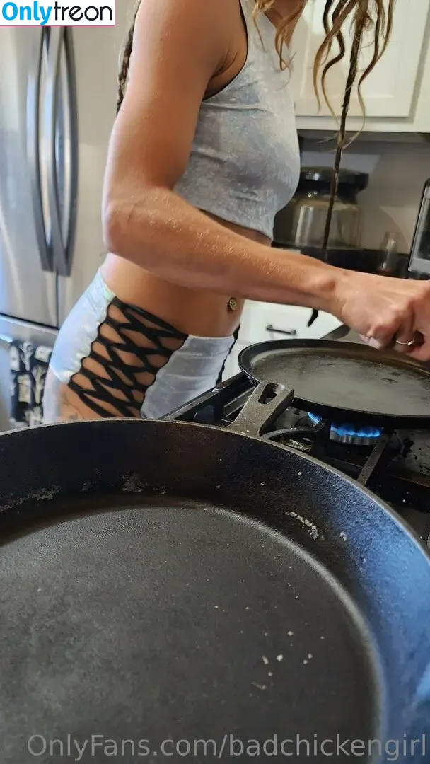 yourmomgoestocollege1980 nude photo #0046 (mycology_mama)