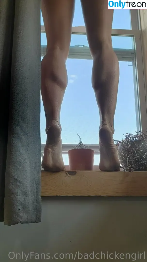 yourmomgoestocollege1980 nude photo #0060 (mycology_mama)