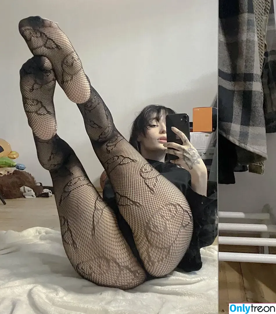 Yourpersonalwaifu nude photo #0212 (Yourpersonalwaifu)
