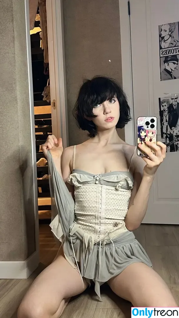 YourSmallDoll nude photo #0650 (urplpur / yourteeendoll)