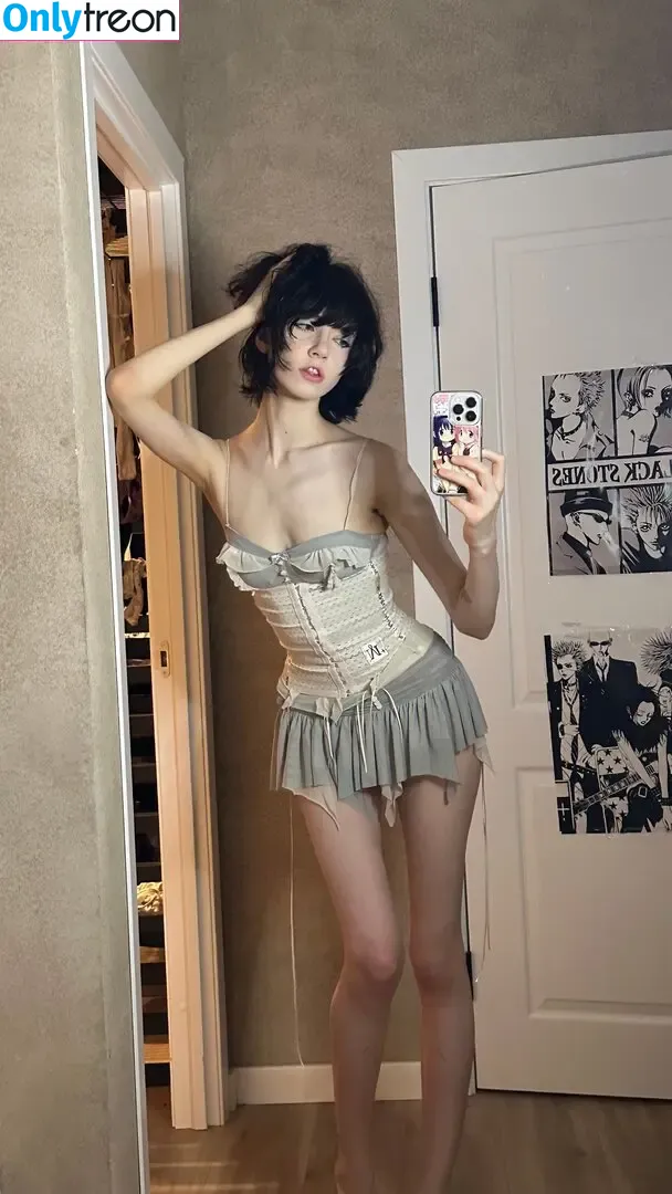 YourSmallDoll nude photo #0657 (urplpur / yourteeendoll)