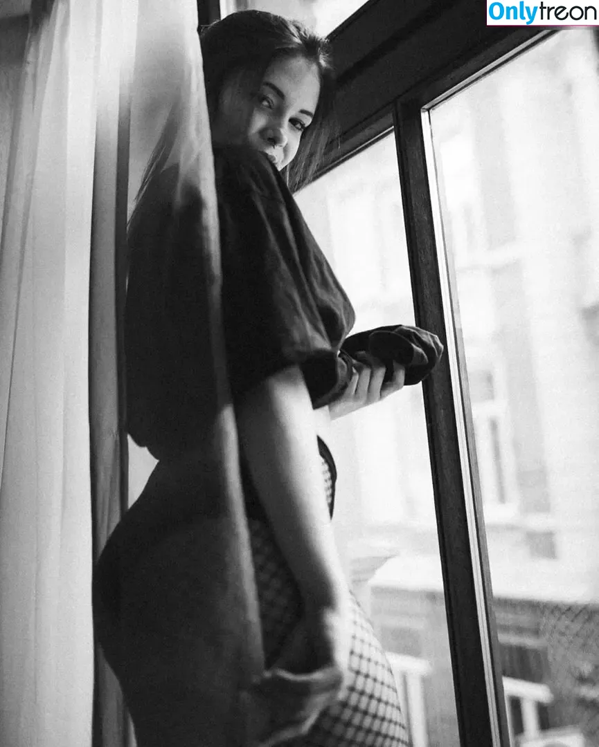 yourtimeislimited nude photo #0016 (yourtimeislimited)