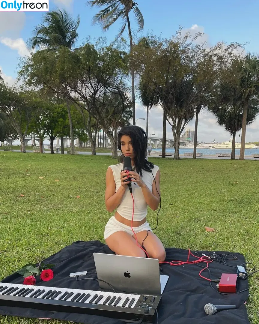 Yovanna Ventura nude photo #0929 (Yoventura / whoisyoventura)