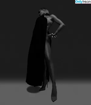 Ysabelle Capitule / Ysabellecaps / ysabelleandthecity / ysabellefoxx nude photo #0002