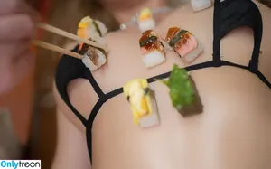 Yu Zhi Qing / Vu Chỉ Tình / yuzhiqing1234 / 于芷晴 / 于芷晴mini nude photo #0028
