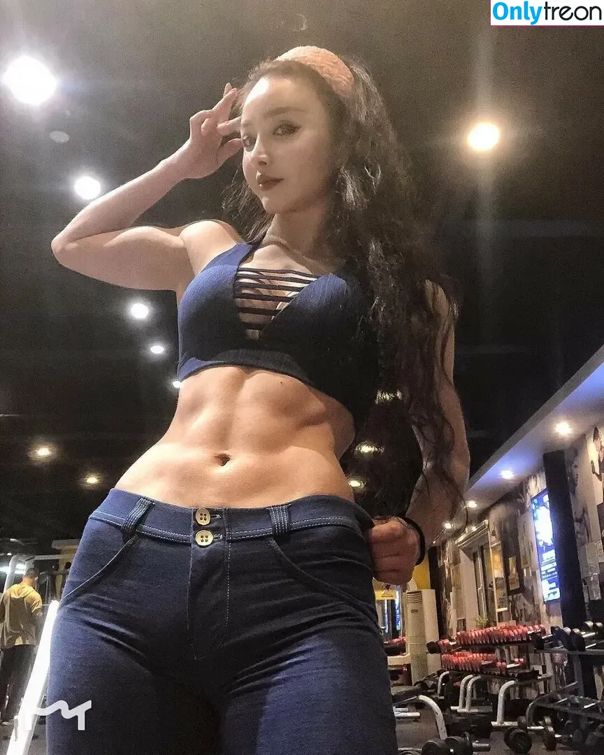 Yuan Herong nude photo #1339 (yuanherong.1229)