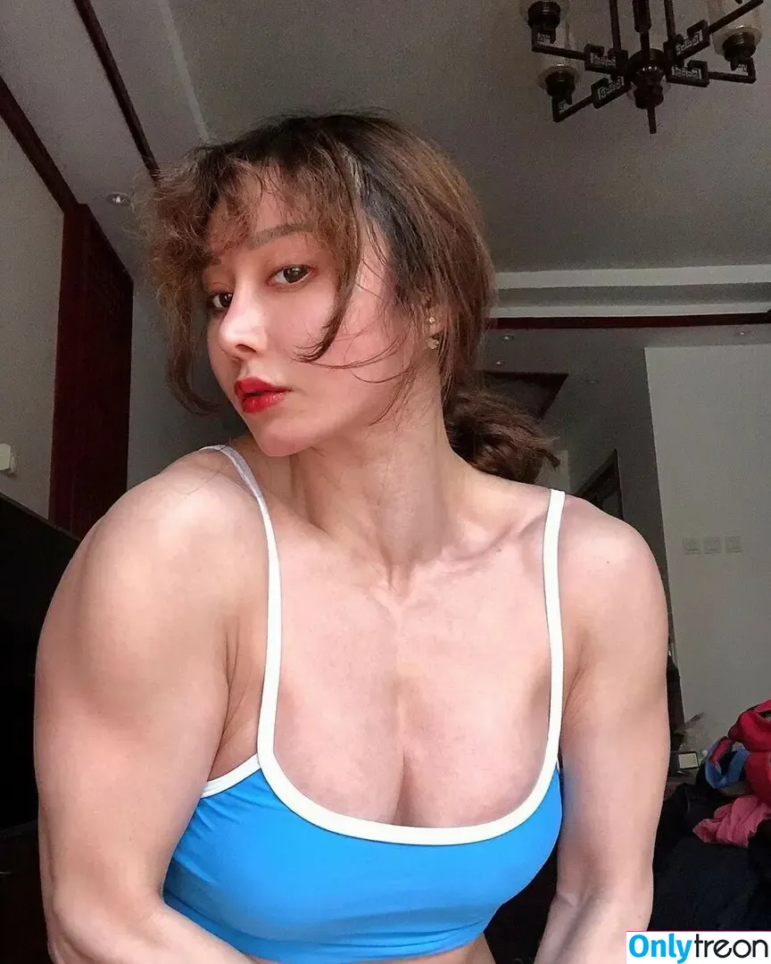 Yuan Herong nude photo #1633 (yuanherong.1229)