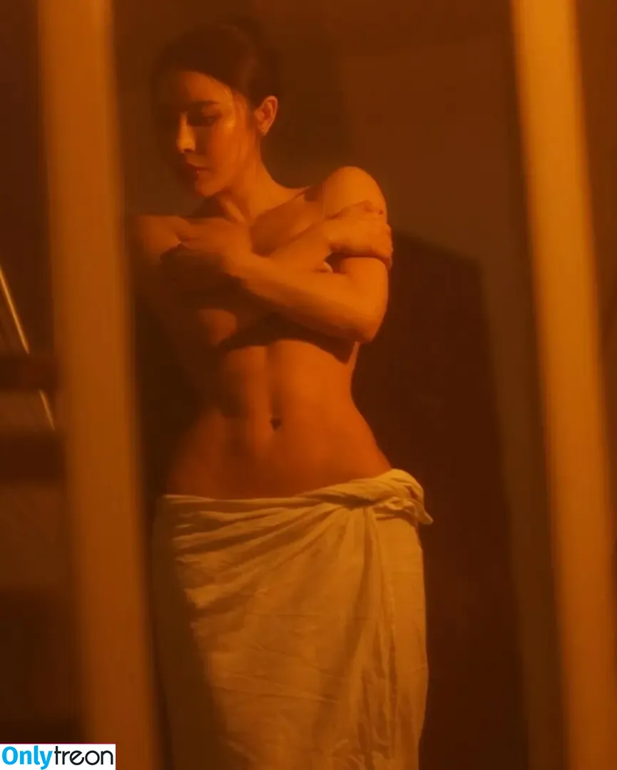 Yuan Herong nude photo #1741 (yuanherong.1229)