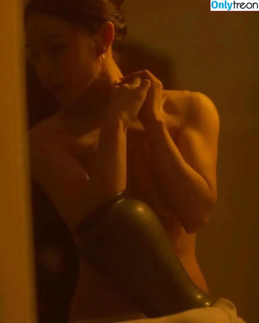 Yuan Herong nude photo #1742 (yuanherong.1229)