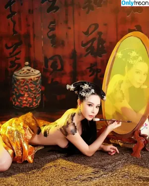 Yuan Herong / yuanherong.1229 nude photo #2537