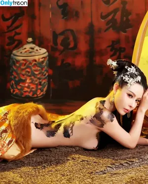Yuan Herong / yuanherong.1229 nude photo #2538