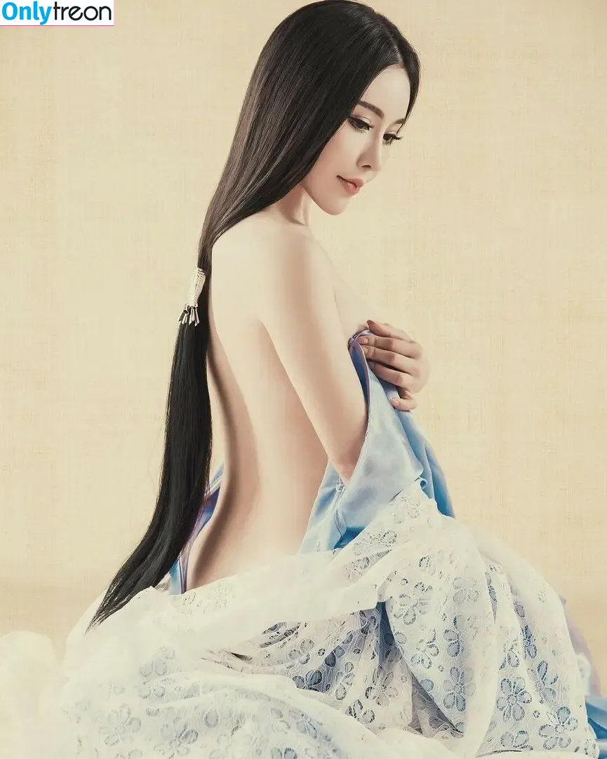 Yuan Herong nude photo #2344 (yuanherong.1229)