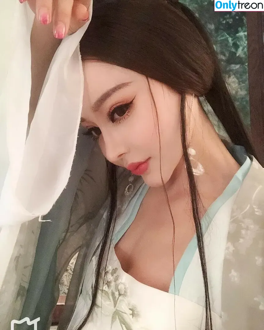 Yuan Herong nude photo #2365 (yuanherong.1229)