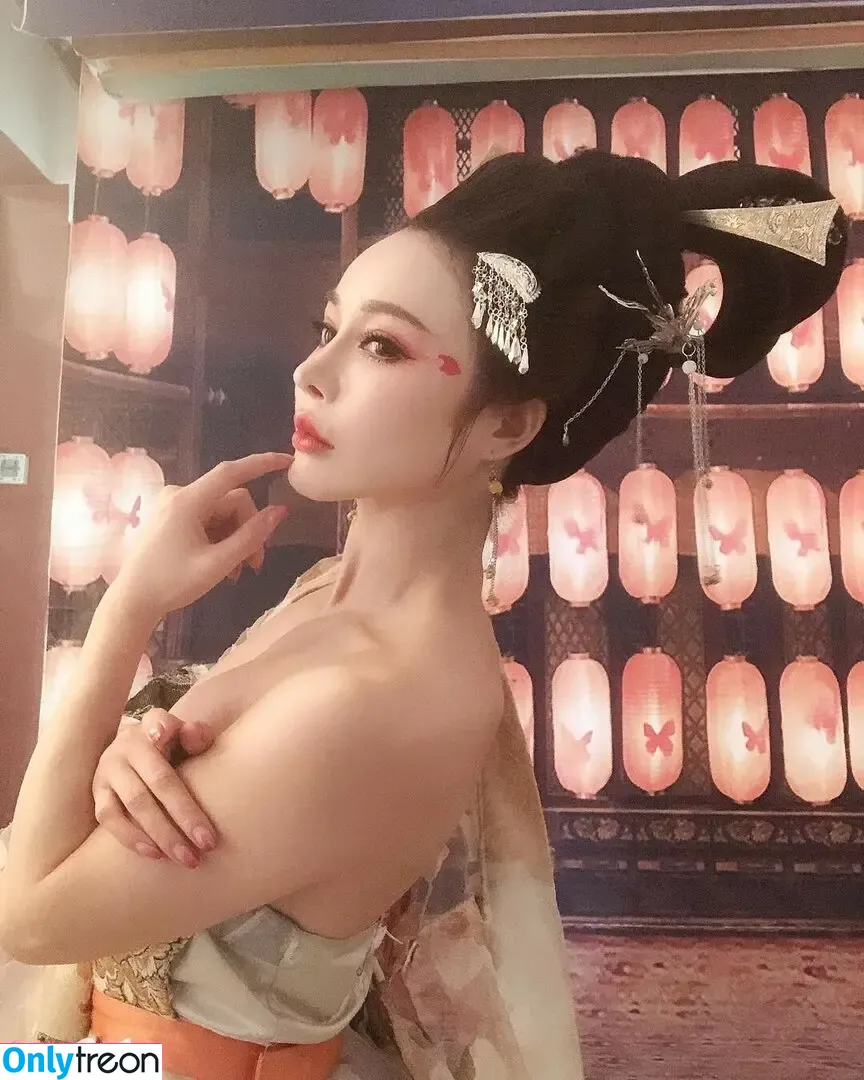 Yuan Herong nude photo #2369 (yuanherong.1229)