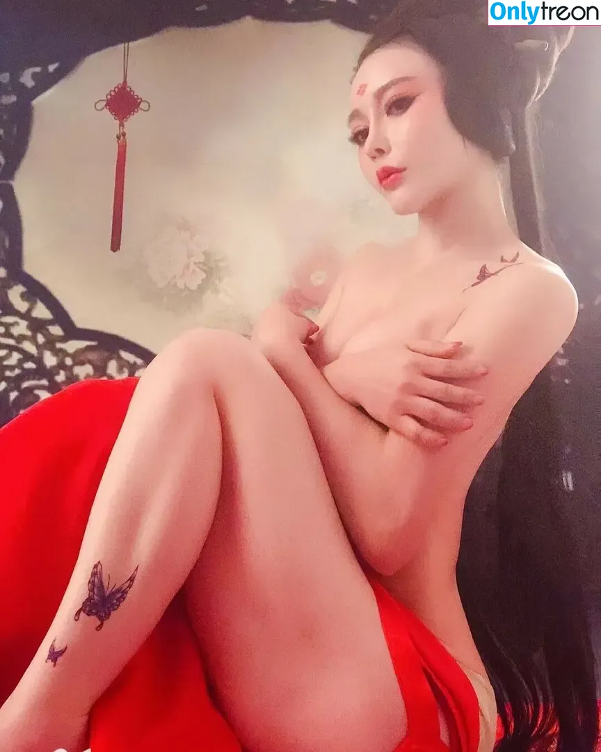 Yuan Herong nude photo #2371 (yuanherong.1229)