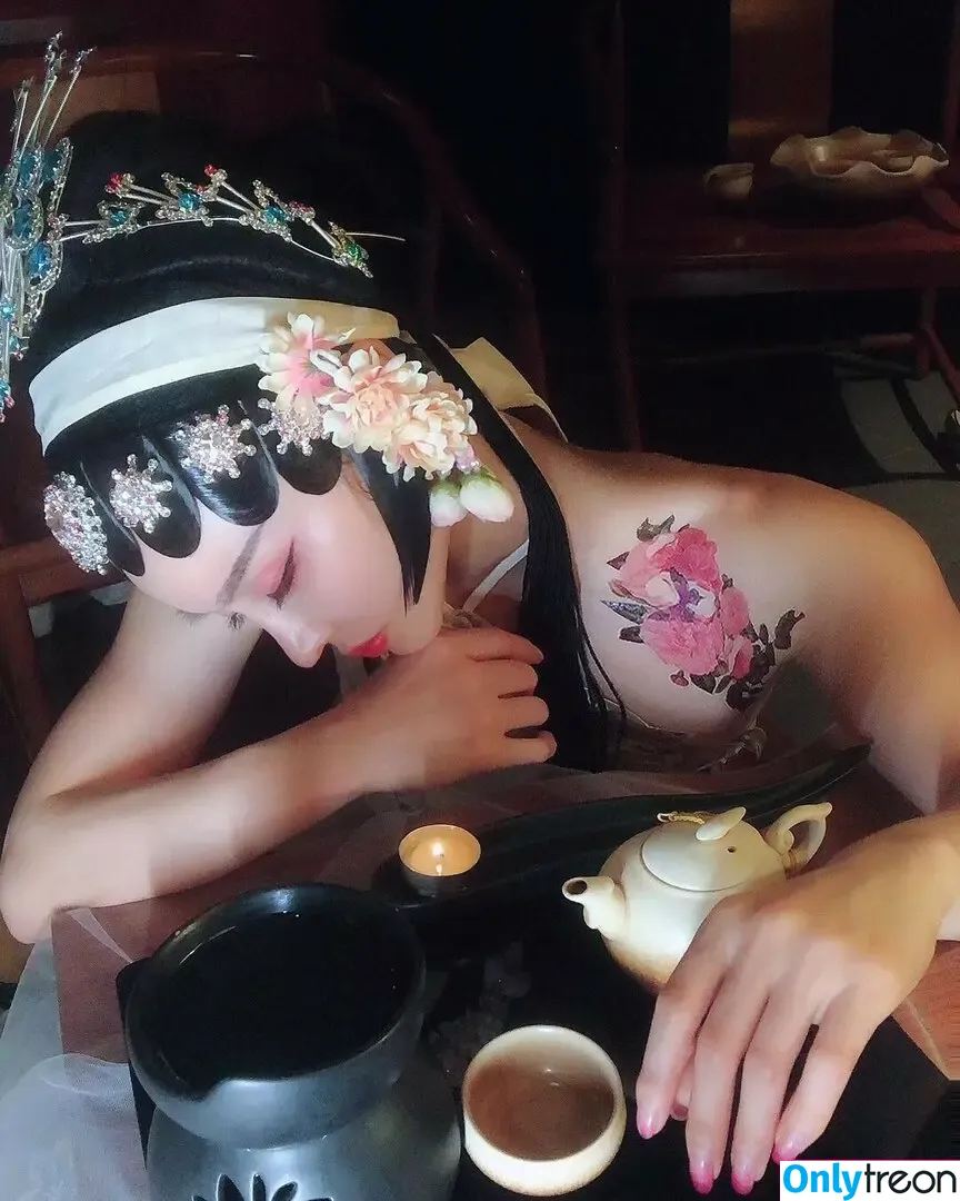 Yuan Herong nude photo #2377 (yuanherong.1229)