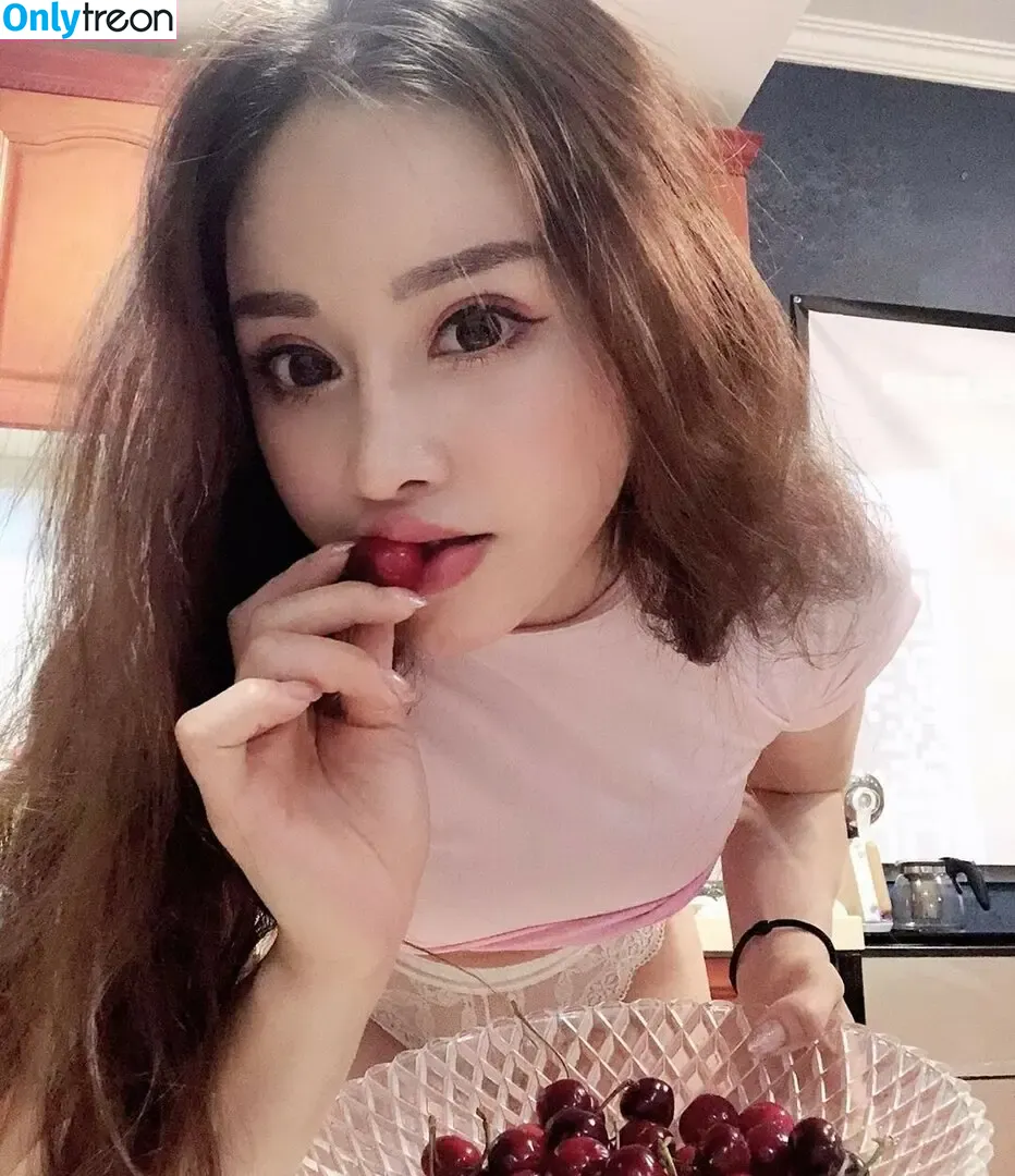 Yuan Herong nude photo #2420 (yuanherong.1229)